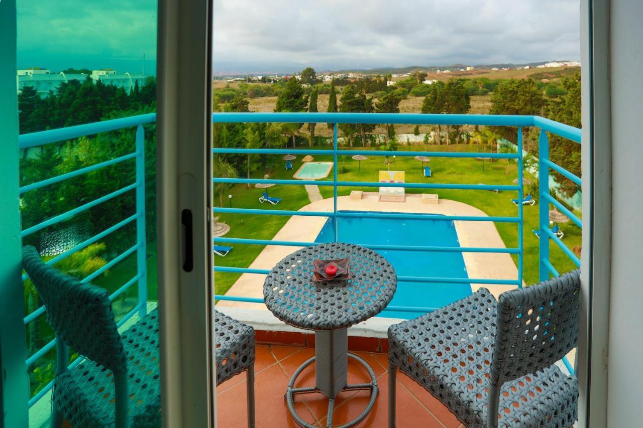 Residence Hoteliere Riviera Beach Кабо-Негро Экстерьер фото